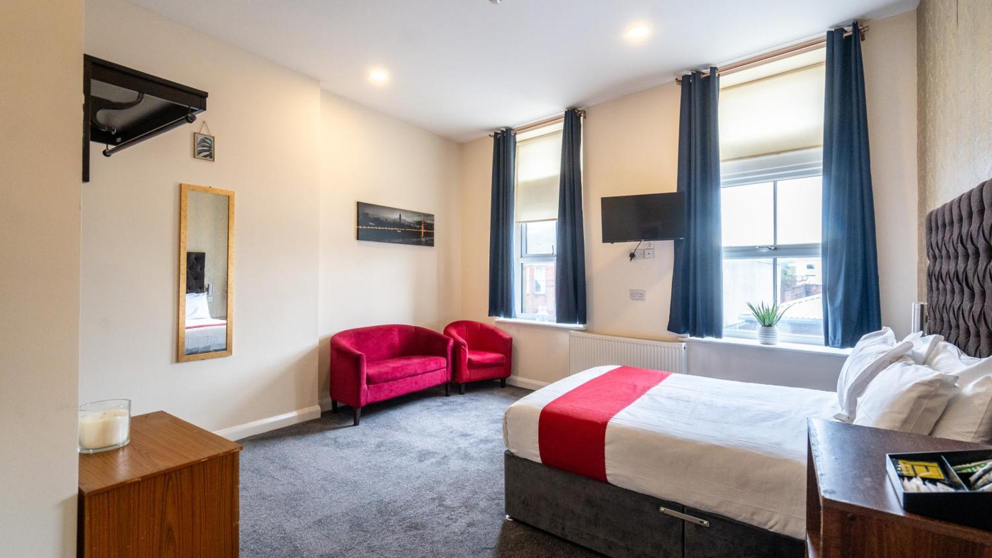 Hotel Trivelles Seaforth Litherland